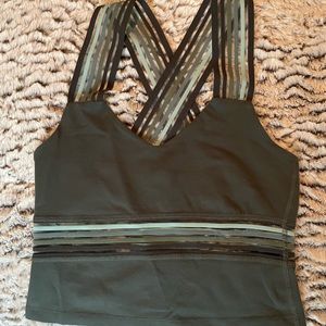 Beyond Yoga Filament On Cropped Tank